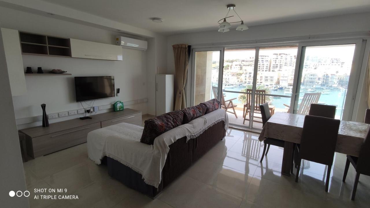 Aquamarine Sea Front Apartments - Third Floor Marsaskala Esterno foto